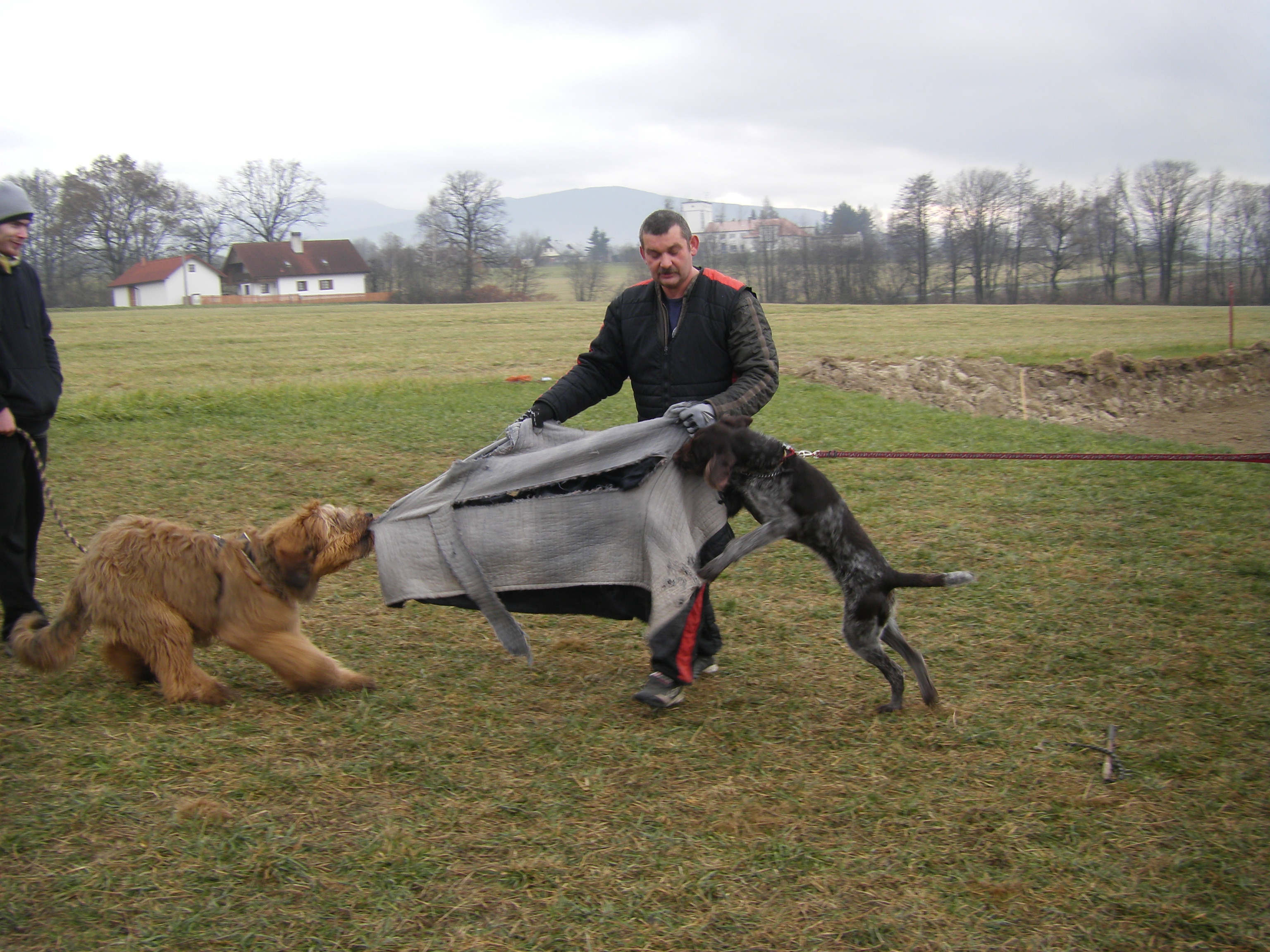 SOBOTA 3.12.2011 OBRANA 104